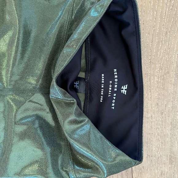 Heroine Sport Marvel Leggings size xs - Picture 6 of 6